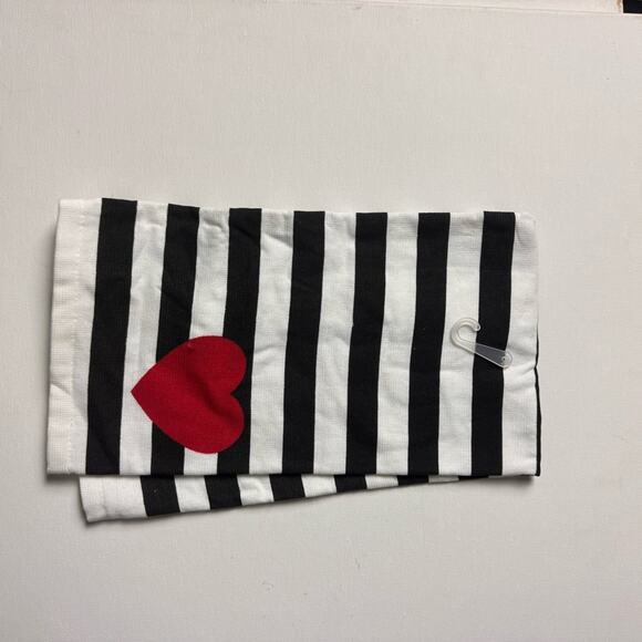 RITZ Valentine's Day Kitchen Hand Towel 100% Cotton With Heart Graphic NWT - Picture 8 of 10